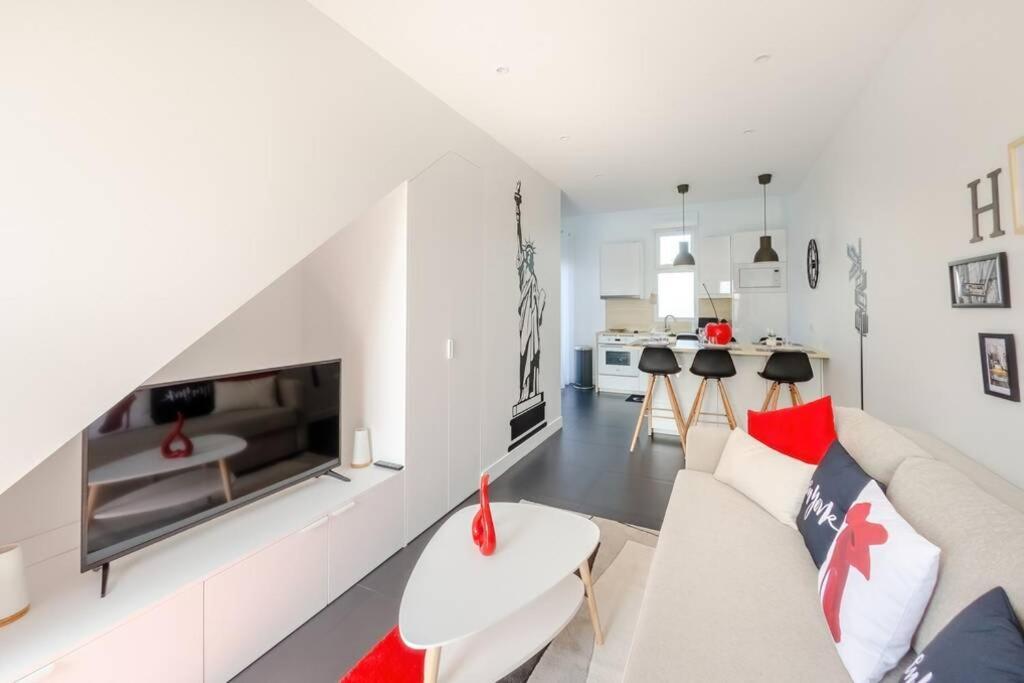 דירות Villejust New York House מראה חיצוני תמונה