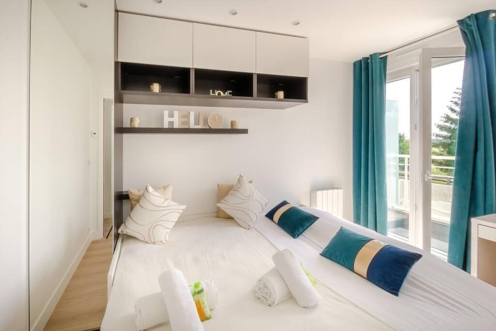 דירות Villejust New York House מראה חיצוני תמונה